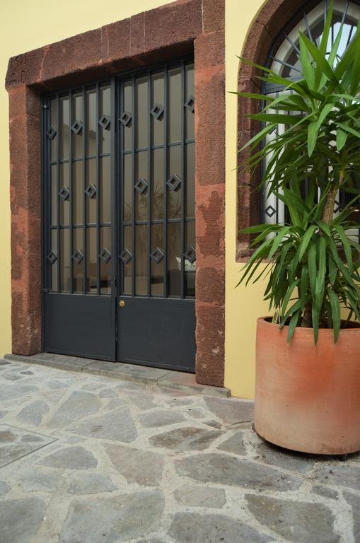Studios Funchal By Petit Hotels מראה חיצוני תמונה