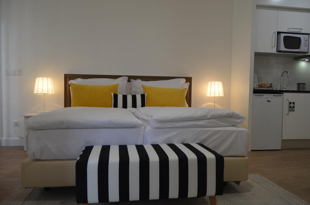 Studios Funchal By Petit Hotels מראה חיצוני תמונה