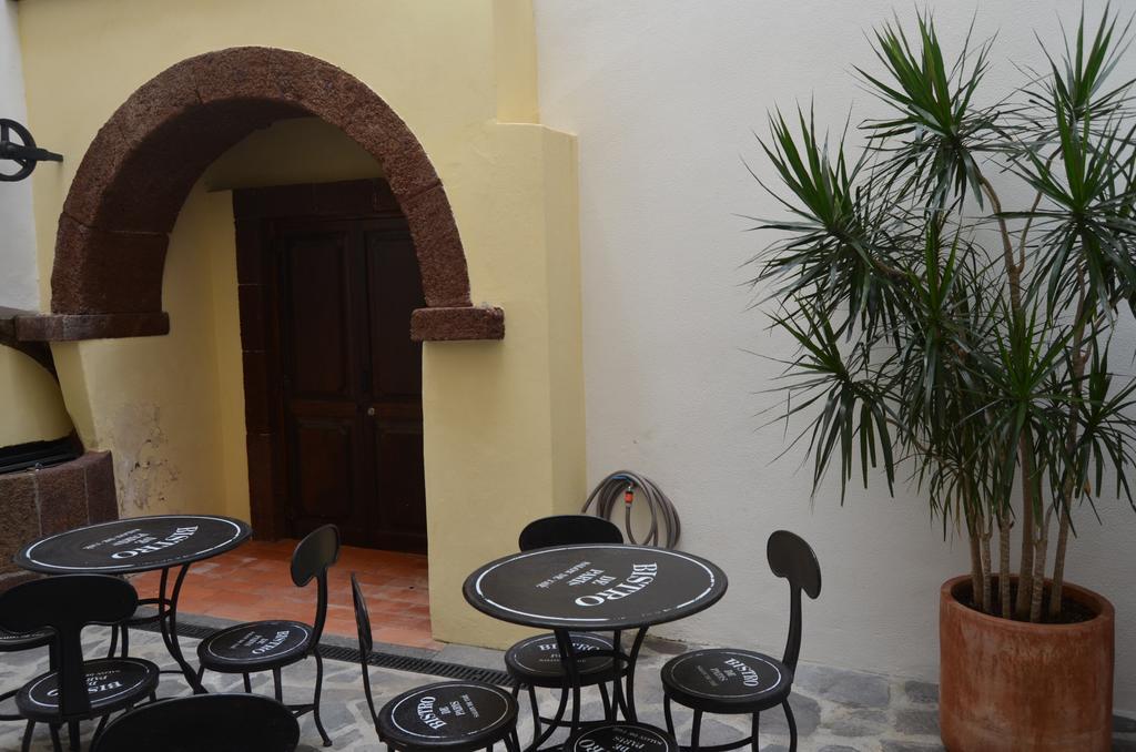 Studios Funchal By Petit Hotels מראה חיצוני תמונה