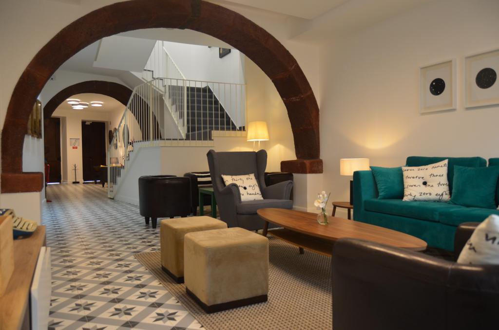 Studios Funchal By Petit Hotels מראה חיצוני תמונה